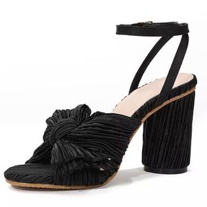 Like new bow heels. Comfortable and pretty. Size 8